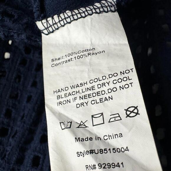 Suzanne Betro Women’s Size Small Blue Open Front Eyelet 3/4 Sleeve Cardigan - Picture 4 of 5